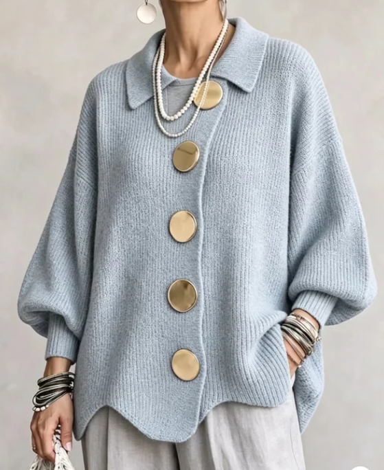 Raquel - Rebeca oversize con botones dorados grandes